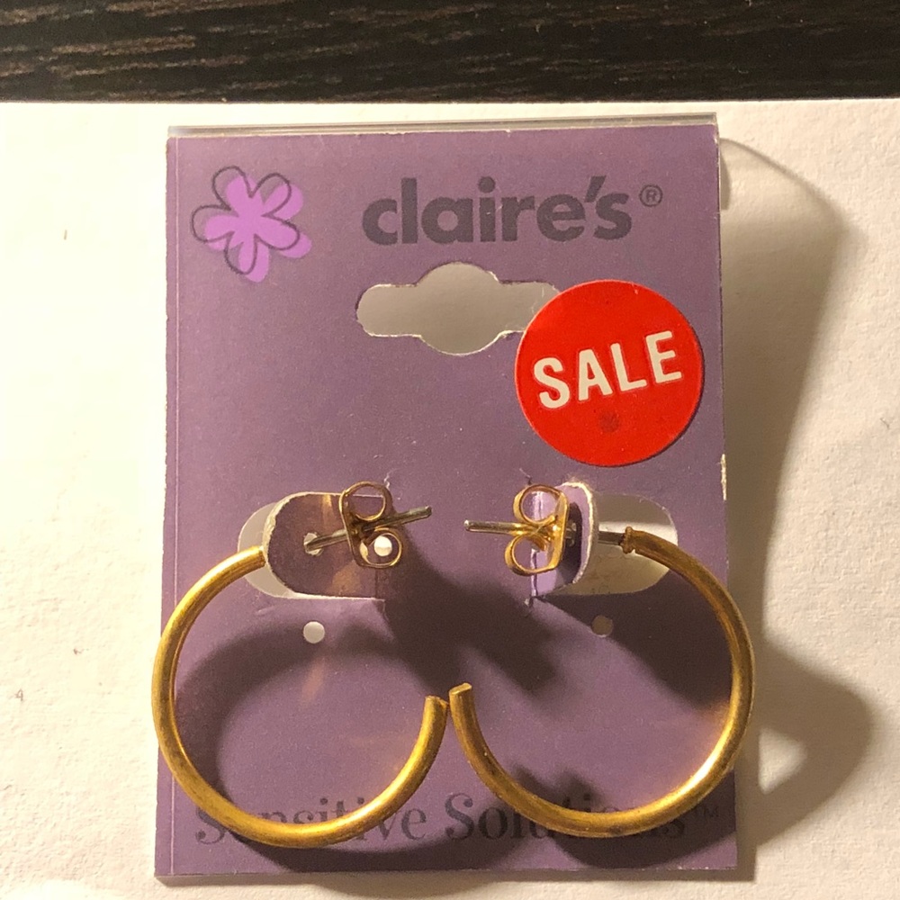 Sensitive ears gold hoop earrings